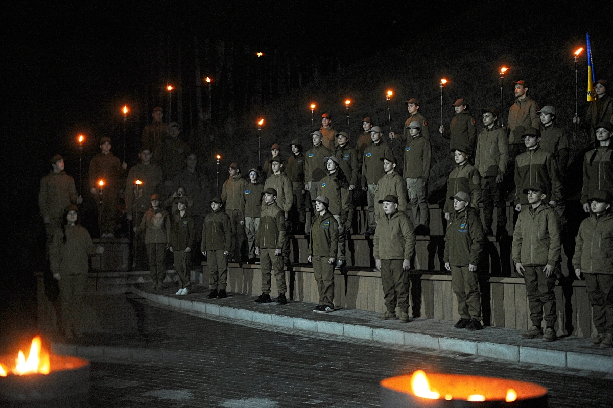 Посвята Комунарського осередку юнацького руху "Байда"