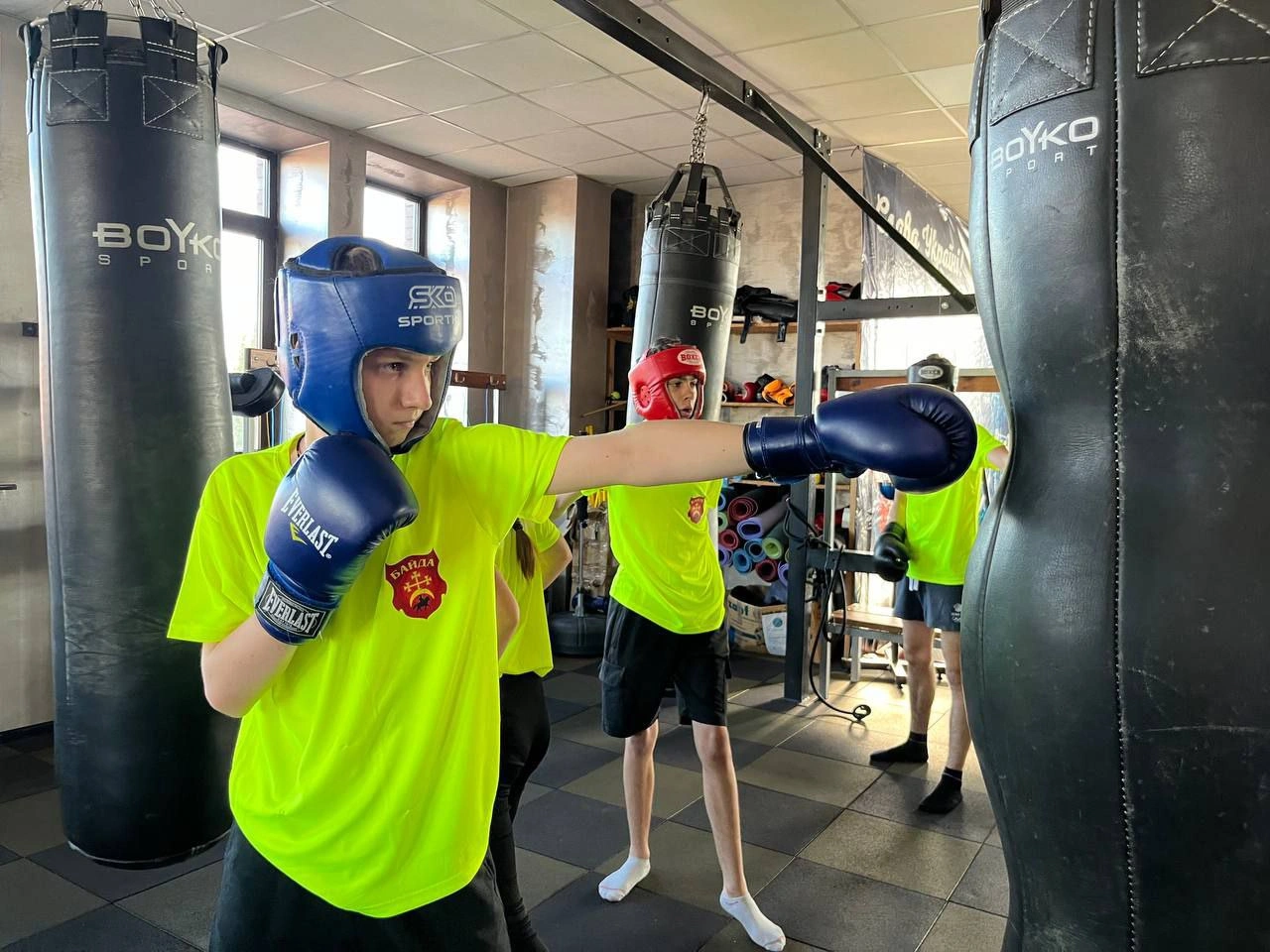 🏅 До Дня фізичної культури і спорту України для учасників юнацького руху &laquo;Байда&raquo; організували майстер-клас з боксу.🥊